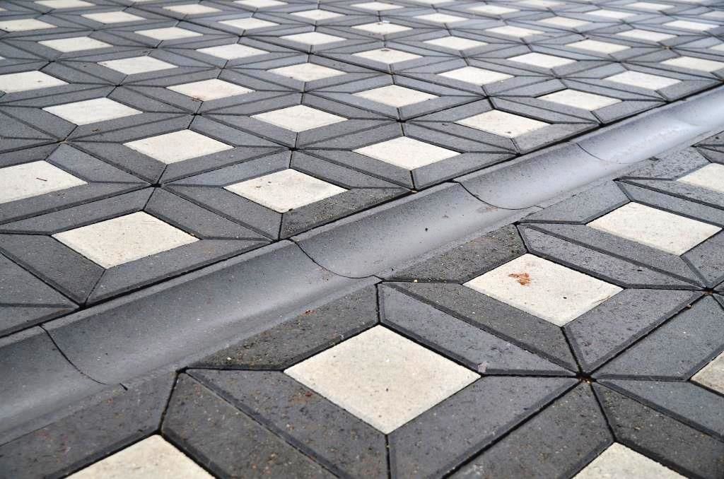 Тротуарная плитка на бетон